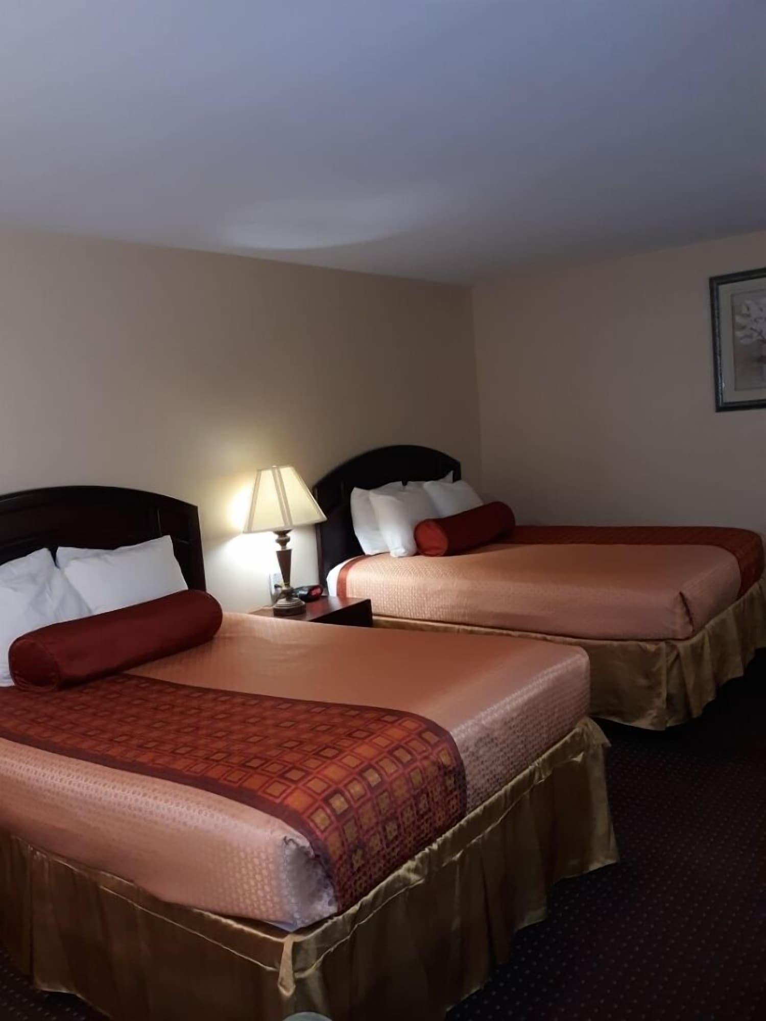Rodeway Inn Weedsport Экстерьер фото